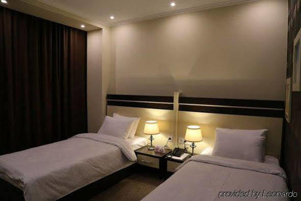 Lacasa Hotel Atyrau Exterior photo